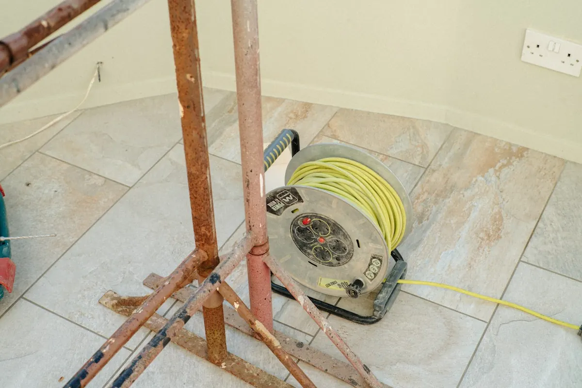 Extension cord voltage drop calculator