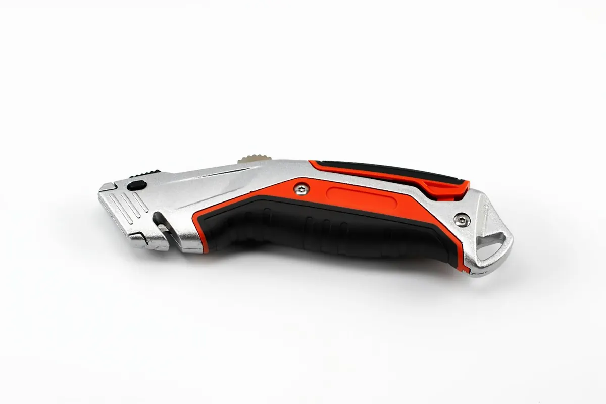 Utility knives